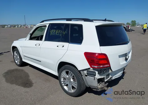 2015 Mercedes-Benz Glk 350 4Matic z USA, uszkodzony, nr VIN WDCGG8JBXFG374943